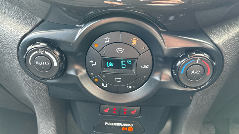 Ford EcoSport 1.5 TDCi 95 Titanium 5dr [17in] Diesel Hatchback